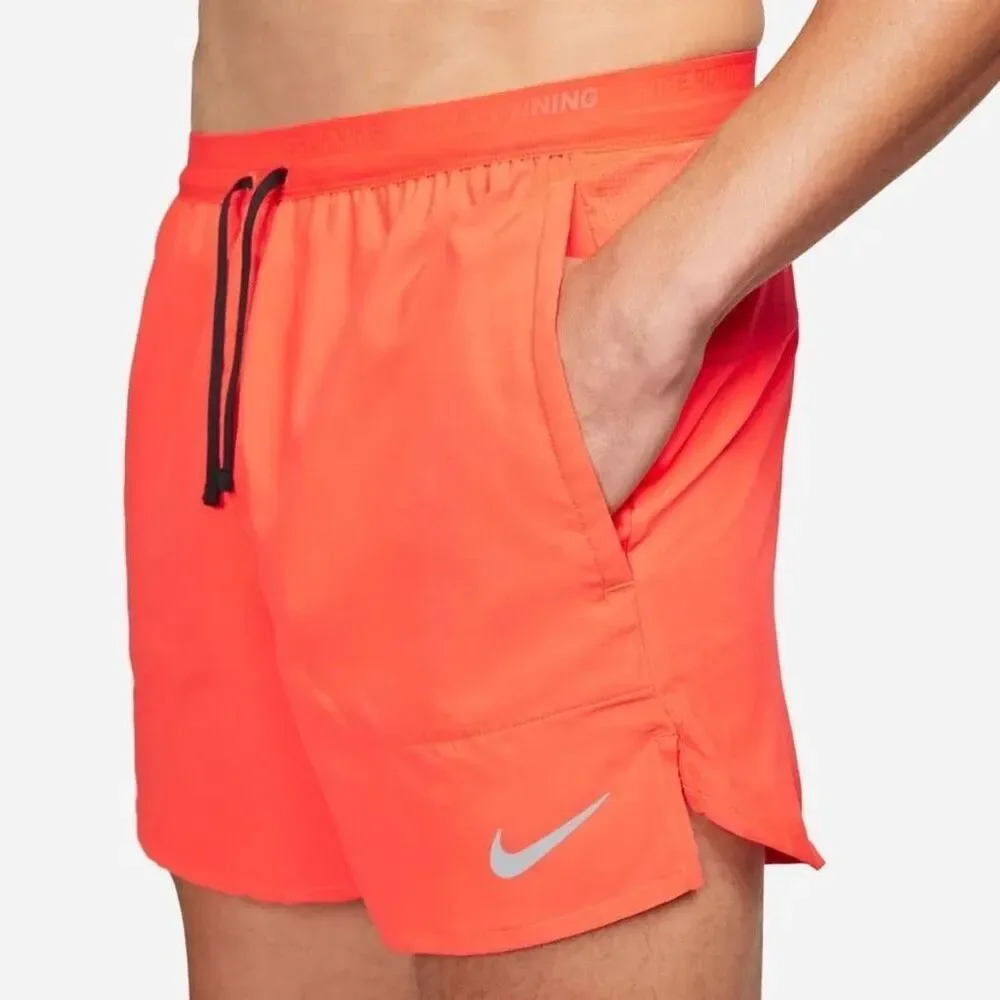 Nike Dri-FIT Flex Stride 5